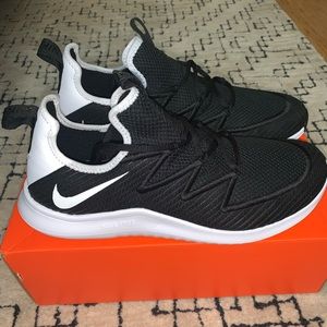 Nike Free TR ULTRA Men’s Sneakers
